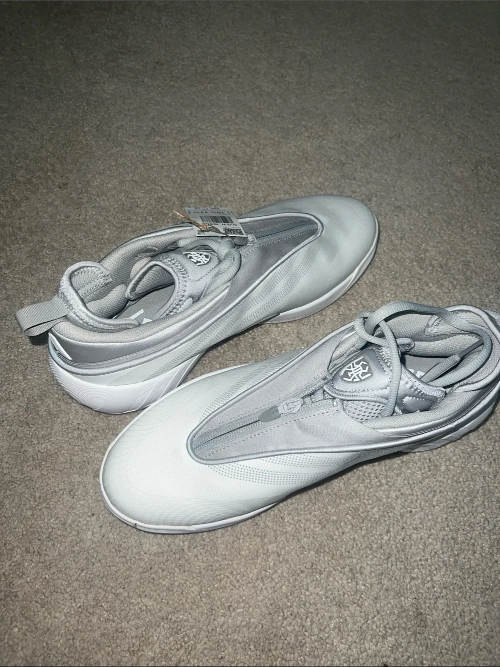 adidas Men's White Sneakers with Light Gray Accents - Picture 2 of 3